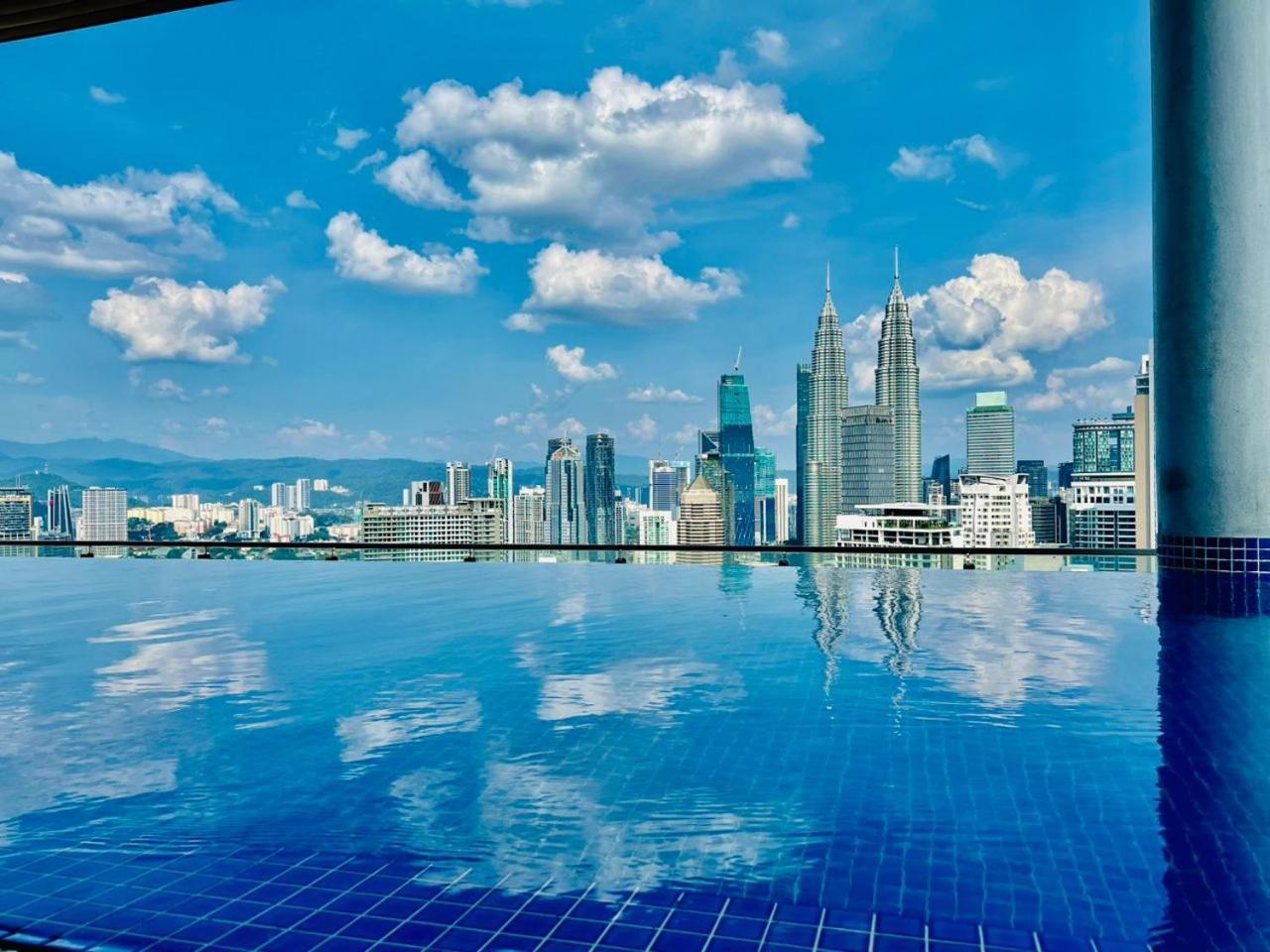 The Luxe Colony Klcc Appartement Kuala Lumpur Buitenkant foto