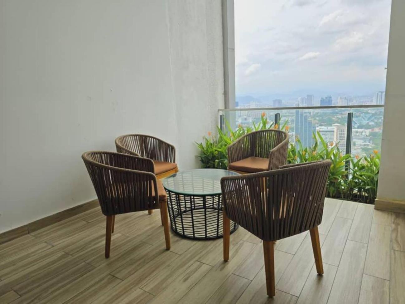 The Luxe Colony Klcc Appartement Kuala Lumpur Buitenkant foto